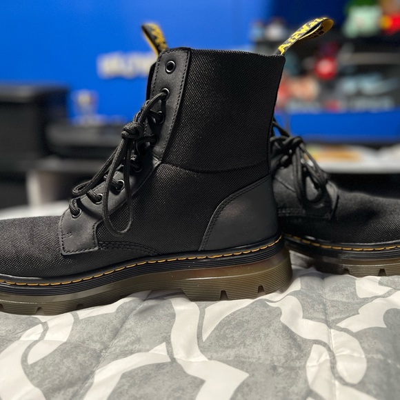 Dr Martins Combat like new - Picture 4 of 5